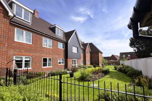 Photo 17- click for photo gallery